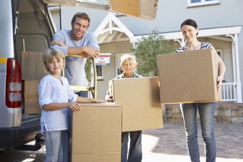 Efficient packing and transportation services in Heston